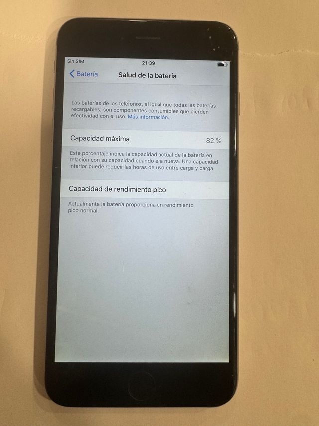 iPhone 6 Plus Plateado 64gb 82% salud batería