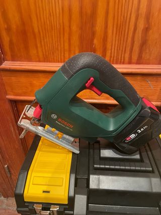 Carro herramientas Bosch caladora y nivel láser