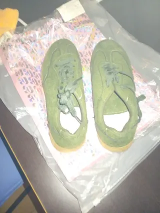 Zapatillas unisex verde oliva