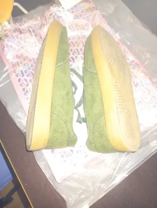 Zapatillas unisex verde oliva