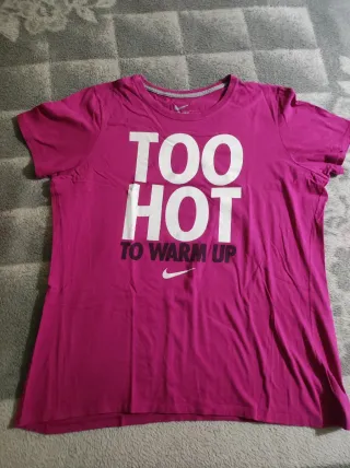 Camiseta Nike Fucsia mujer