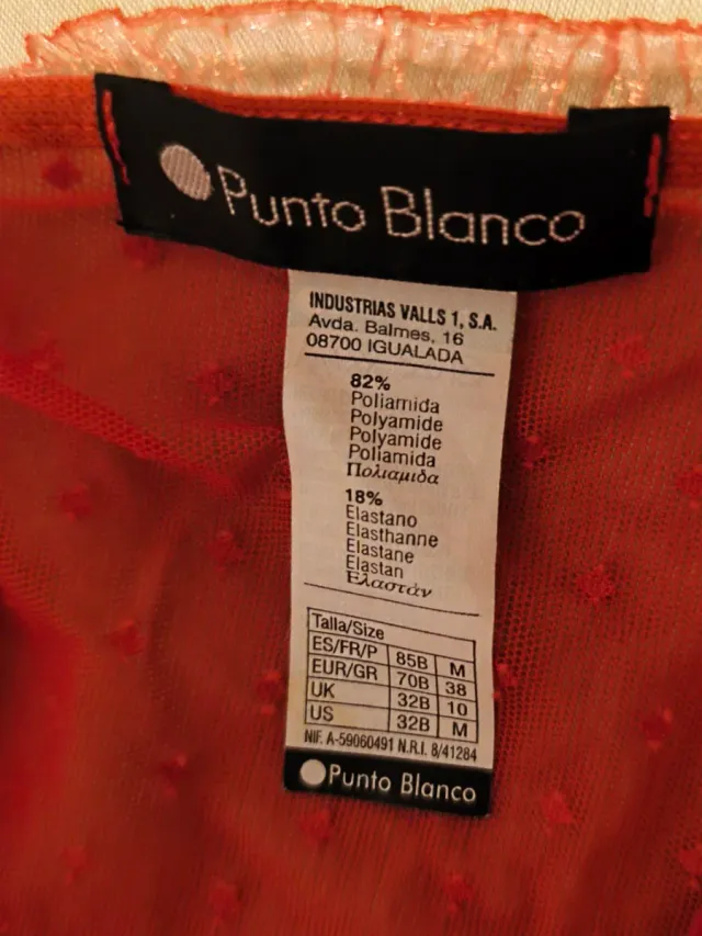 Corsé lencería rojo con ligueros