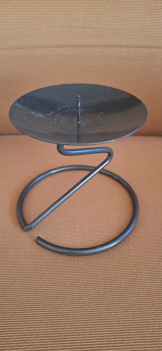 Portavelas de hierro para vela grande