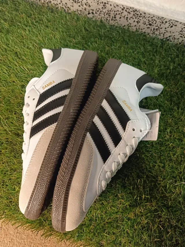 Adidas Samba OG Talla 40 Nuevas Caja
