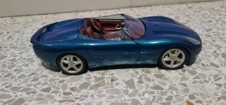 Coche Jaguar XK180 1:18