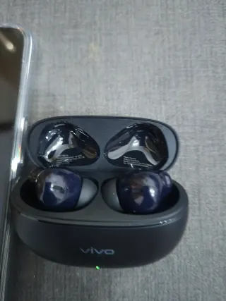 Vivo v40 SE 80W