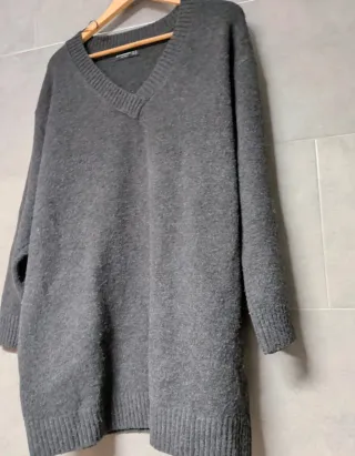 Vestido largo gris Stradivarius