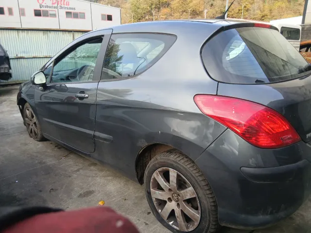 Despiece Peugeot 308 1.6 HDI 2009