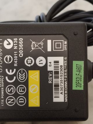 Carregador Portátil Fujitsu Siemens 20V 4.5A