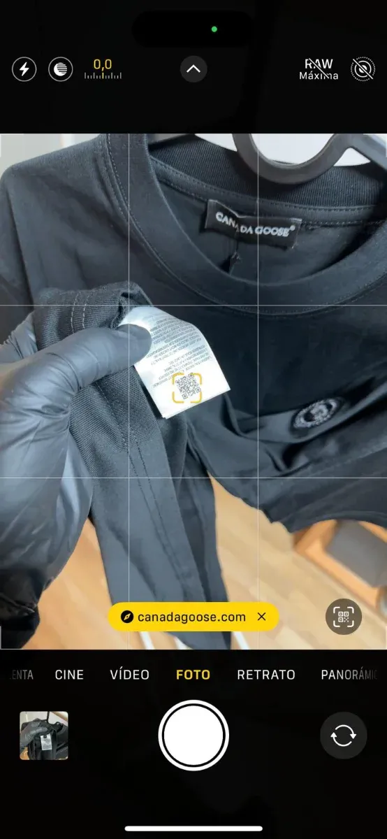 Camiseta Canada Goose Negra