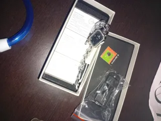 Reloj con detalle de corazón