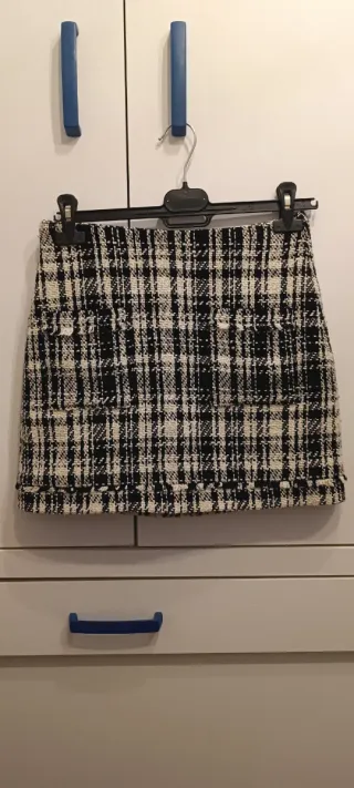 Minifalda Zara cuadros blanco y negro