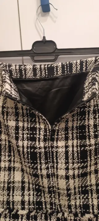 Minifalda Zara cuadros blanco y negro