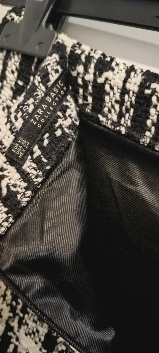 Minifalda Zara cuadros blanco y negro