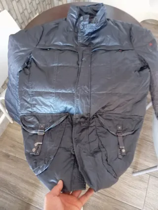 Chaqueta gris hombre