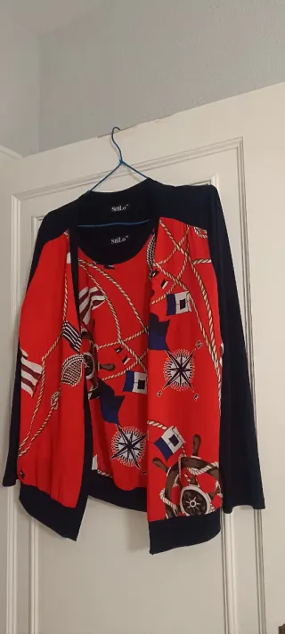 Camiseta sin mangas y cardigan a juego  Sttilo