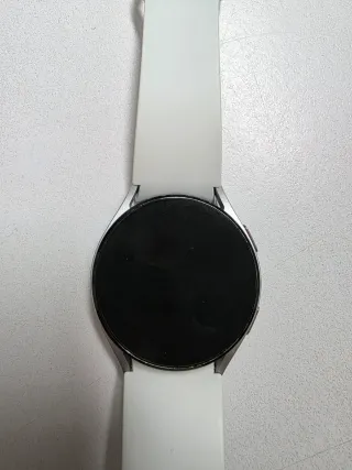 Samsung Galaxy Watch 4 LTE Plata