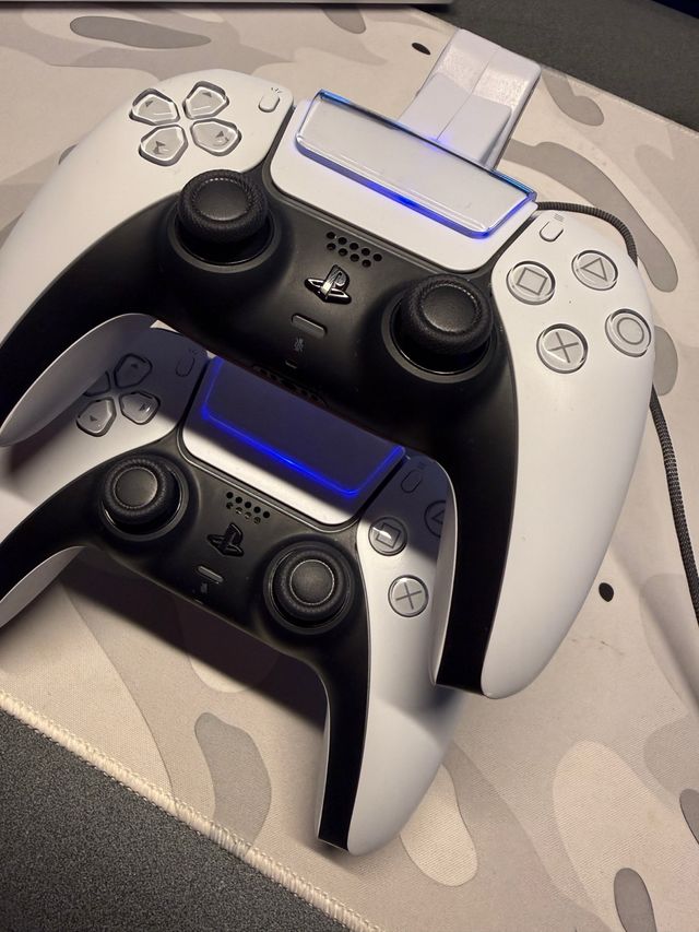 Caricatore Dual Controller PS5 LED