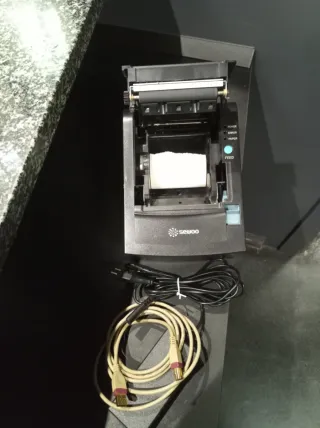 Impresora Térmica Sewoo Negra