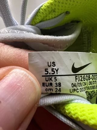 Botas de fútbol para niño Nike