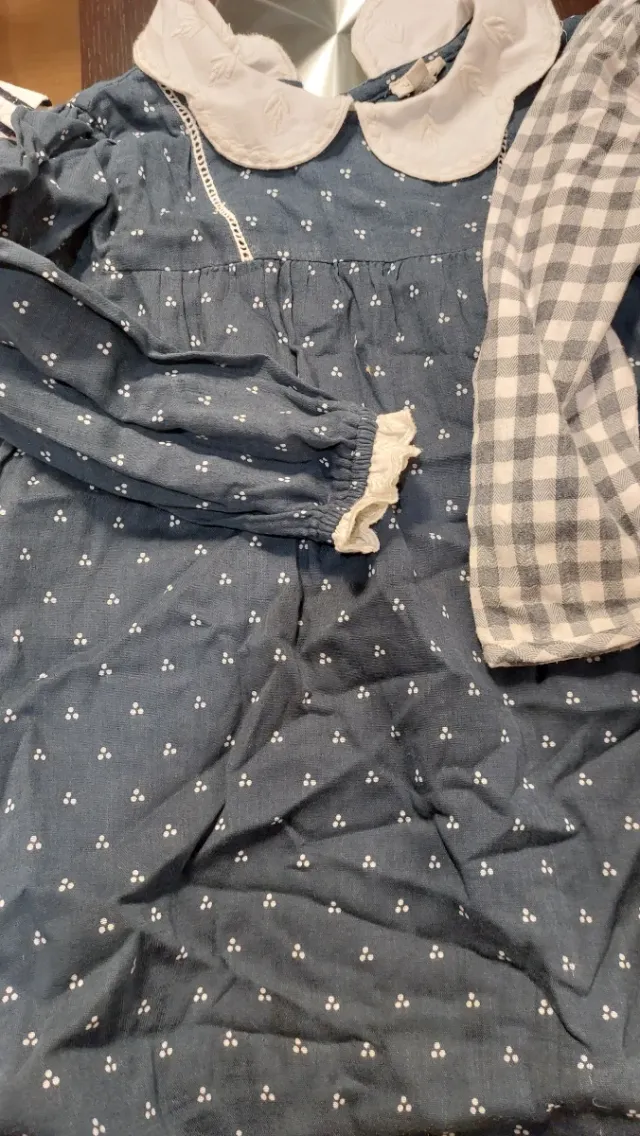 Lote 3 vestidos Gocco 4-5 años