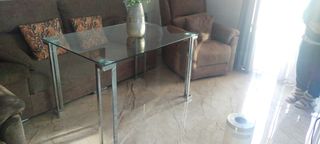 Mesa de comedor cristal y metal diseño