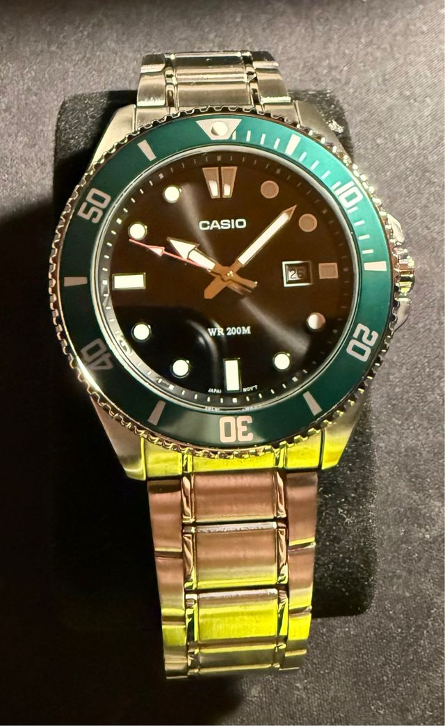 Reloj Casio MDV-107D