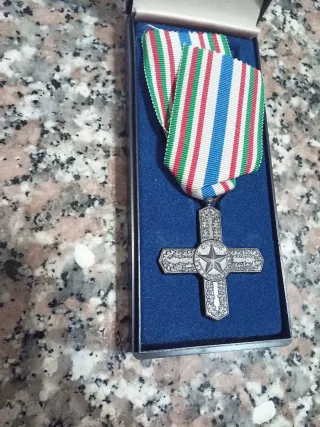 Medaglia Vittorio Veneto 50 Anni Vittoria Italia