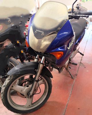 HONDA VARADERO 125 DESPIECE , PIEZAS ,RECAMBIOS