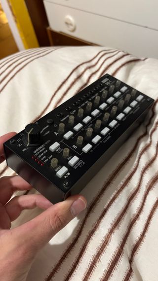 Korg SQ-1 Secuenciador Analógico