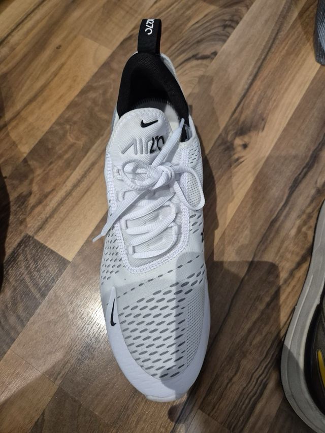 Nike Air Max 270 Talla 46 AH8050-100