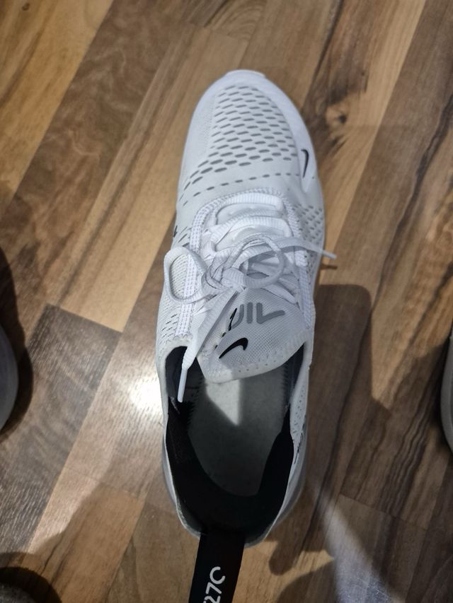 Nike Air Max 270 Talla 46 AH8050-100