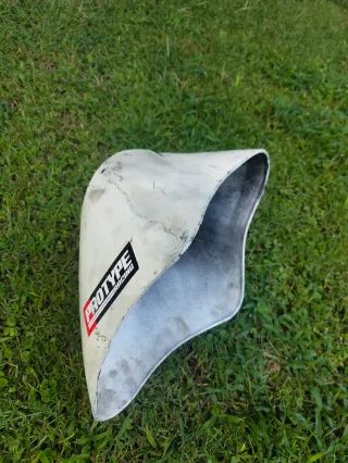 Guardabarros delantero Piaggio Zip