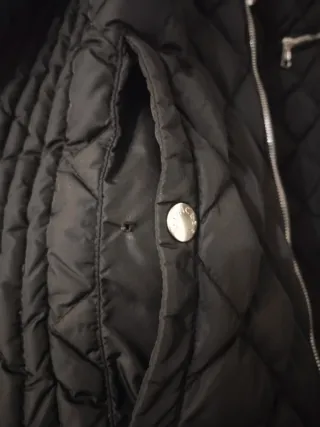 Chaqueta Moncler Negra, plumón Ligero Motero