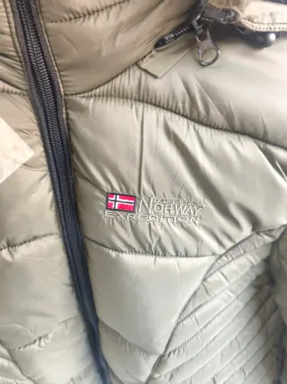 Anorak Geographical Norway t.S