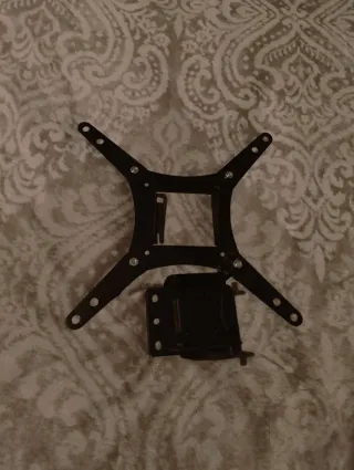 Soporte TV seminuevo