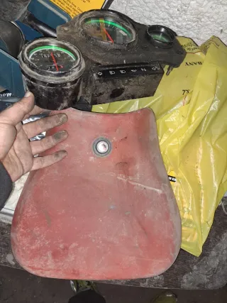 Aprilia rs 50cc sillin,cuadro instrumentos