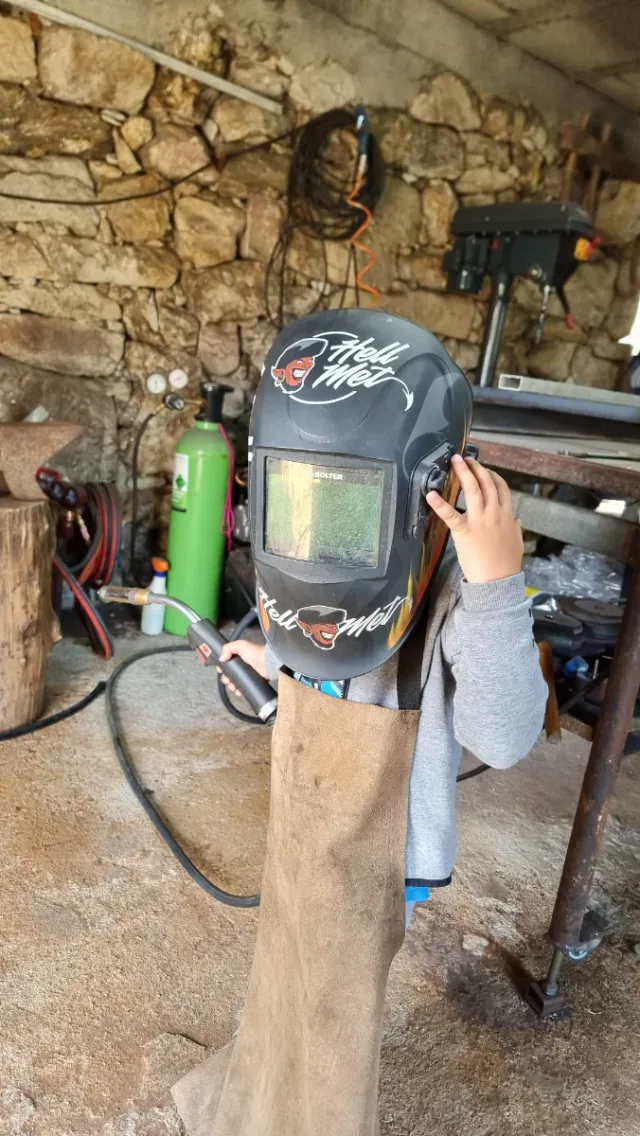 Soldadura  Metal Reparaciones Muebles industriales