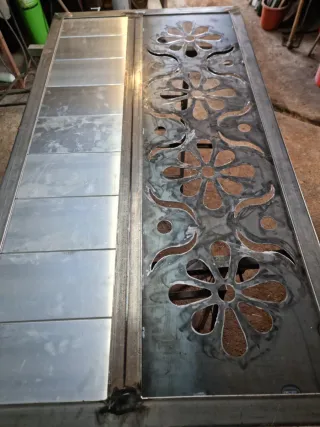 Portales, Rejas y estructuras metálicas