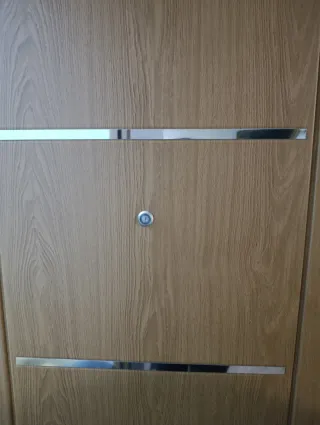 Montaje de Mirilla para puerta de calle 670899167