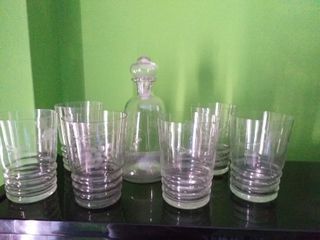 Juego 6 vasos y botella cristal tallado
