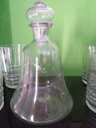 Juego 6 vasos y botella cristal tallado