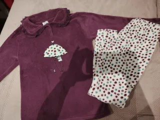 Pijama mujer lunares blanco y morado