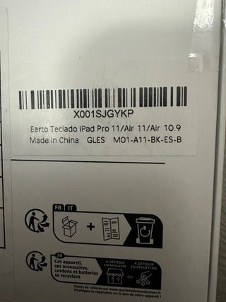 earTo Teclado iPad Pro 11 Negro 370001