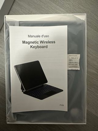 earTo Teclado iPad Pro 11 Negro 370001