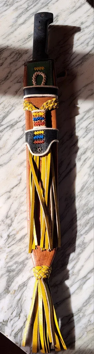 Machete decorativo con funda de Aguila Corneta.Inc