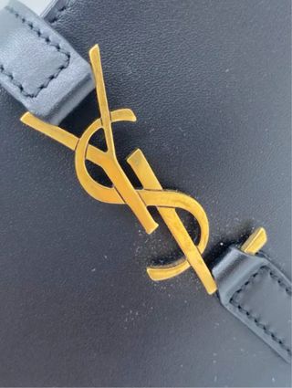 Bolso Saint Laurent Le 5 à 7 Mini Negro