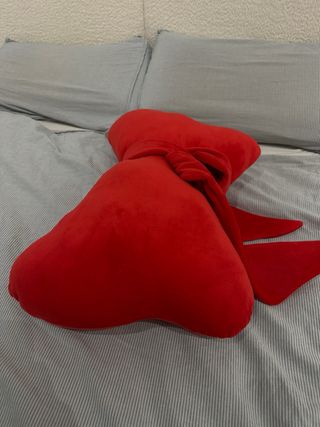 Cojín Lazo Corazón Rojo