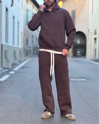 Tuta oversize color cioccolato taglia L