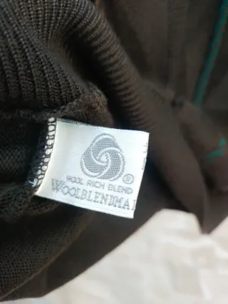 Maglione vintage verde oliva